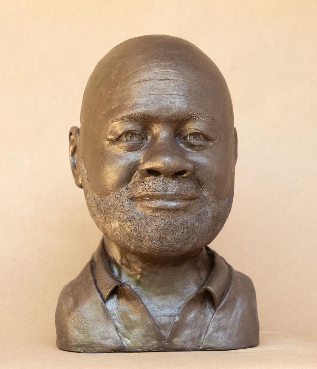 Earl Truvia Sculpture